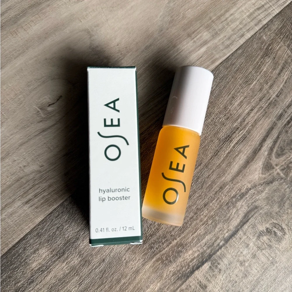 OSEA Hyaluronic Lip Booster - Picture 1 of 3